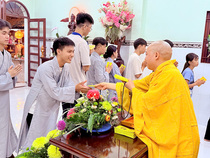 TRUNG THU 2025
