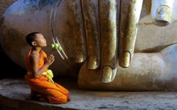 Phật dạy ngài La Hầu La