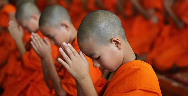 Ý nghĩa chắp tay trong Phật giáo như thế nào?