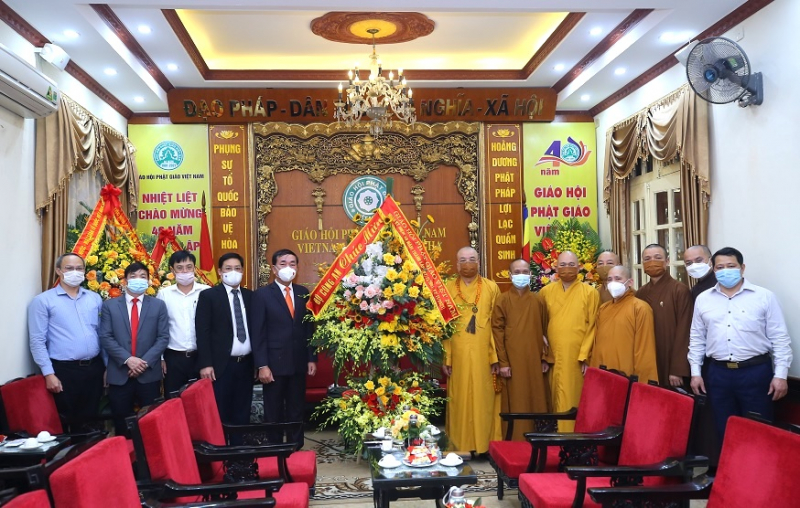 Lãnh đạo Bộ Công an chúc mừng Giáo hội Phật giáo Việt Nam