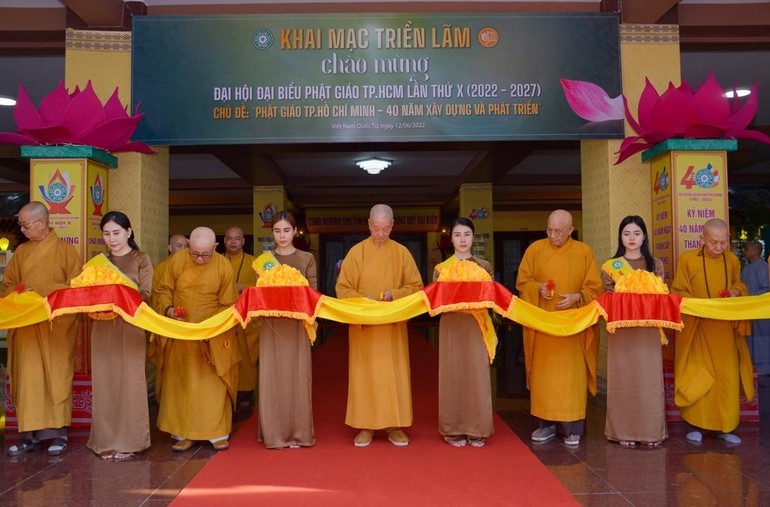 Khai mạc triển lãm “Phật giáo TP.Hồ Chí Minh 40 năm xây dựng và phát triển”