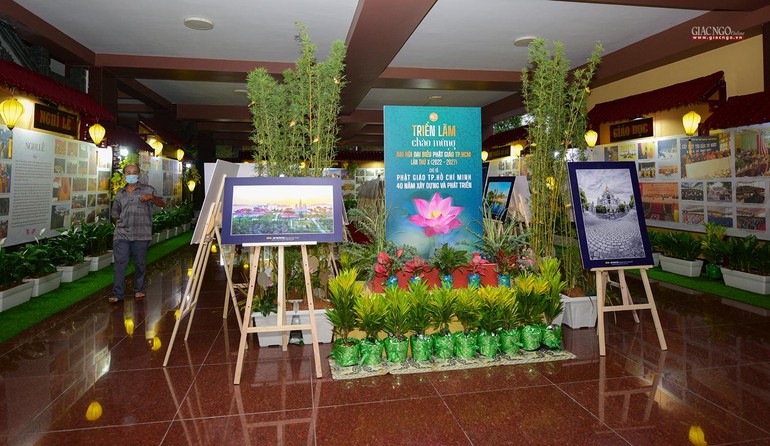 Ngắm chùm ảnh triển lãm chào mừng 40 năm thành lập, Đại hội Phật giáo TP.HCM lần thứ X
