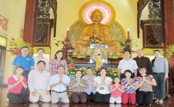 Các Ban Ngành Đoàn Thể Thuộc P13 - Q10 HCM Chúc Mừng Phật Đản Tại Chùa Bửu Đà