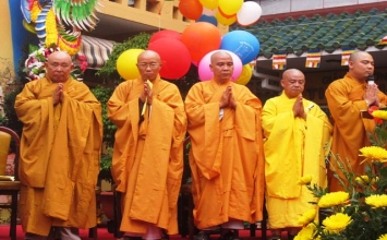 PG Q.10 tổ chức Đại lễ Phật đản