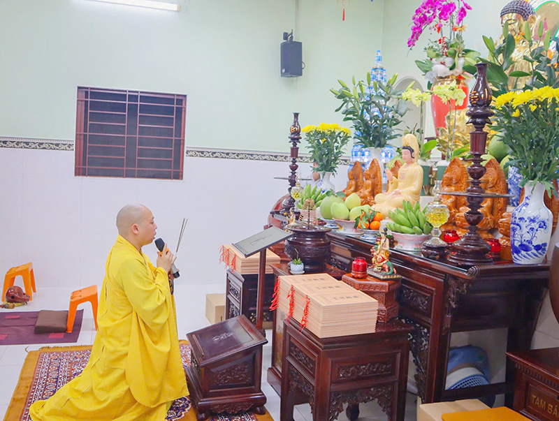 CÚNG DƯỜNG PHÁP BẢO