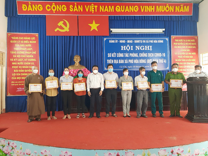 Tp. HCM: H. Củ Chi, Chùa Hạnh Đức tham dự hội nghị sơ kết công tác phòng chống dịch trên địa bàn xã Phú Hòa Đông(Đợt dịch thứ 4)