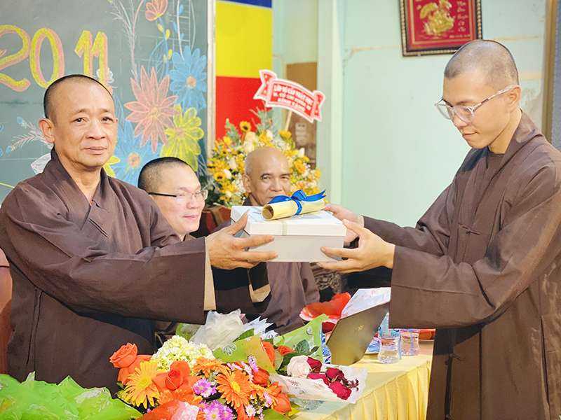 Tp. HCM, H. Củ Chi: Lễ tri ân tại lớp sơ cấp Phật học khóa III