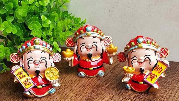 Thần Táo, Thần Tài và Thổ Địa có thể giúp cho ta phát tài được không?