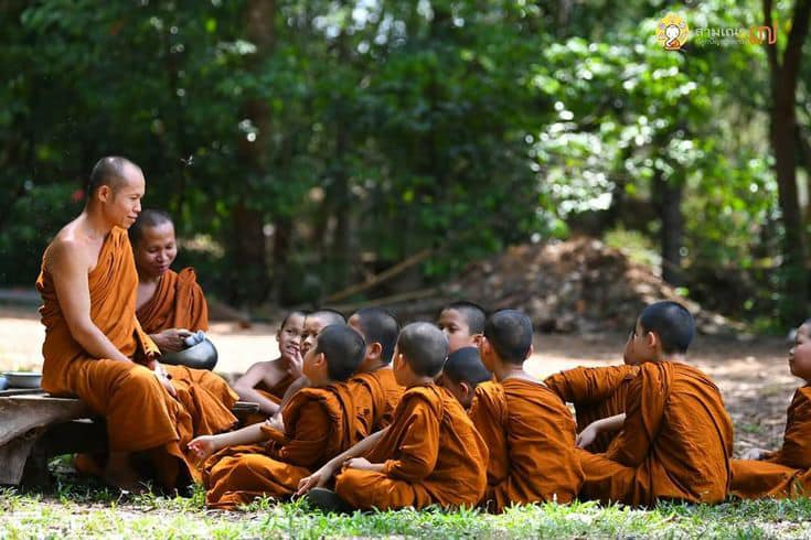 Làm sao để phân biệt đâu là bạn thiện, đâu là bạn ác?