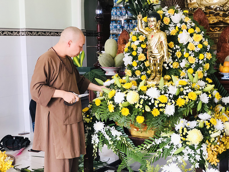 Tp. HCM: H. Củ Chi: Công tác chuẩn bị đại lễ Phật đản tại chùa Hạnh Đức đang dần hoàn thiện