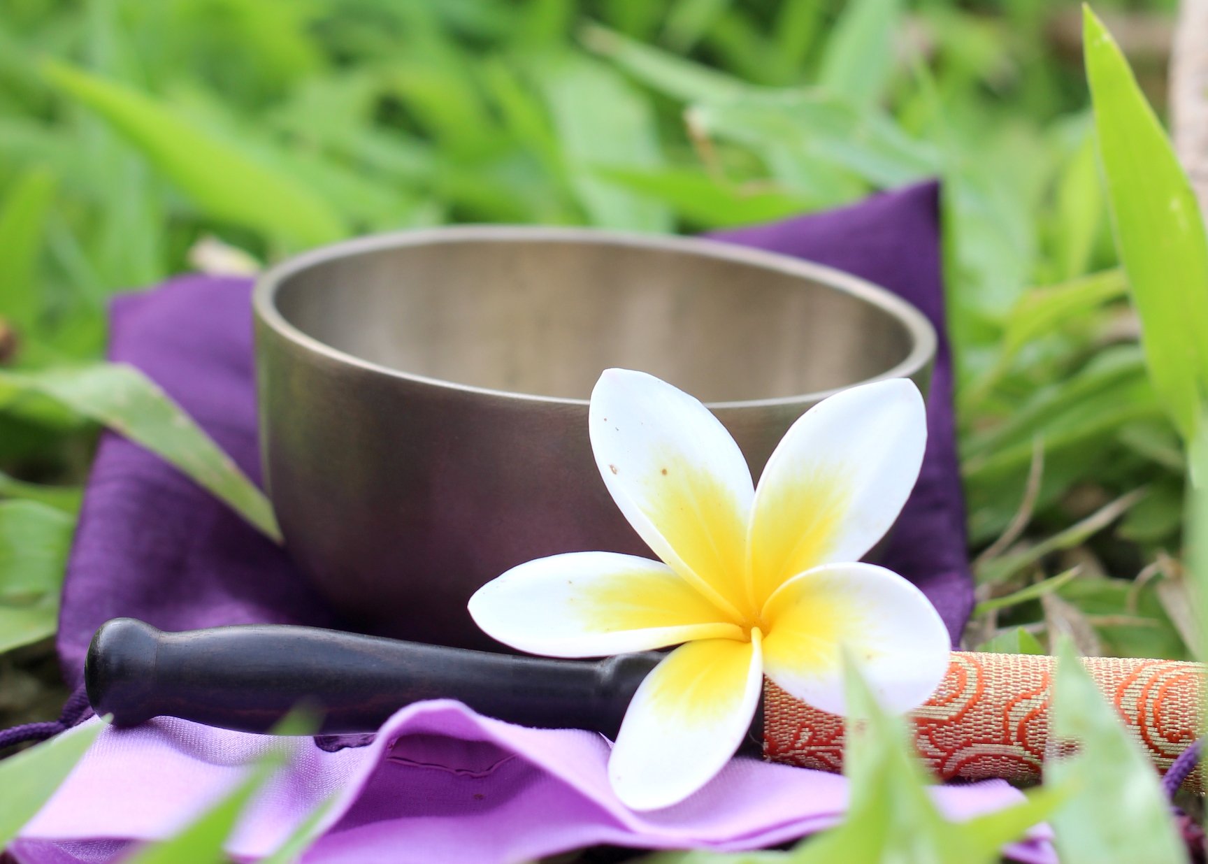 Tùy duyên tự tại, buông bỏ gánh nặng trong lòng