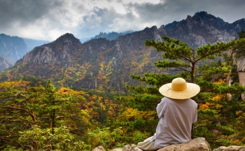 Tấm lòng phải độ lượng