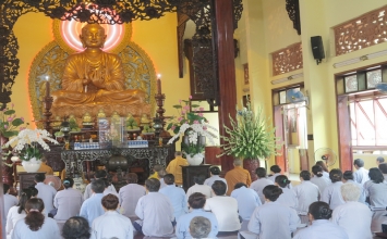 Năm Bính Thân Tếp tục khóa lễ "trì chú Đại Bi và đảnh lễ danh hiệu Phật"