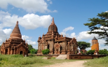 Viếng thăm Bagan trước khi quá muộn
