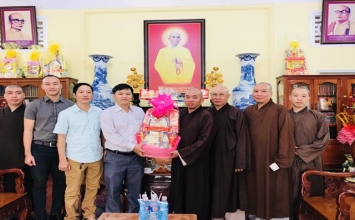 Các ban ngành TP.HCM chúc tết Ban trị sự Phật giáo Q.10