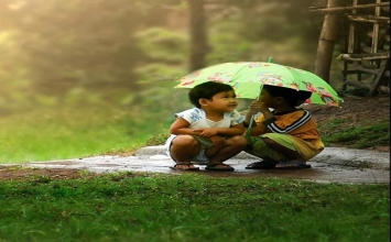 Phật dạy về "bốn hạng người bạn" trên cuộc đời